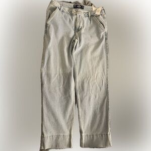 HOLLISTER LOW-RISE
VINTAGE STRETCH Womens Jeans 13R Brand new